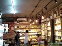 -晓风书屋(大学路店)
