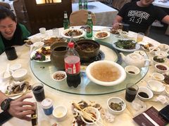 -渝君重庆火锅(嘉宾路店)