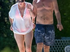 -新华书店(龙湖路店)