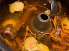 -云海肴·汽锅鸡·云南代表菜(天山百盛优客店)