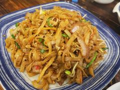 -蚝美人·生蚝海鲜烧烤(茶花园店)