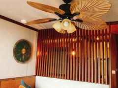 -三峡国际房车露营地(G348店)