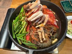 -鸟鸣门屋台料理(金帝银泰店)