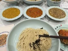 -裕兴记•蟹黄面馆(人民广场店)