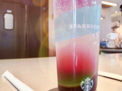 -星巴克臻选(国贸商城首店)