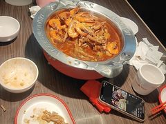 -胖哥俩肉蟹煲(河北勒泰购物中心店)