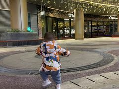 -圆融星座购物中心