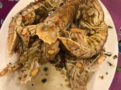 -拉威海鲜市场