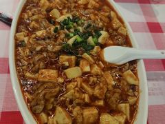 -洪霞餐馆·川菜·鲜货现炒(两江春城店)