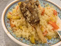 -汗腾格里·风味餐厅(新疆驻京办店)