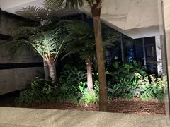 -上海虹桥西郊假日酒店