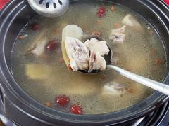 -花苑美食横琴生蚝火锅(拱北粤华路店)