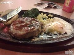 -萨莉亚意式餐厅(特力时尚汇店)