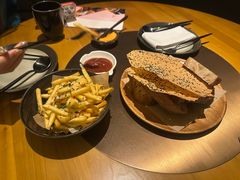 -大酉·M Coffee(北京美术馆店)