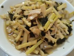 -天乐农家鱼头王(天目湖店)