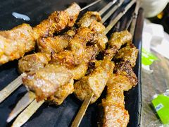 红柳枝羊肉串-龙虾风暴(松江店)