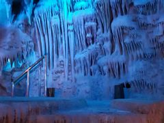 -泉城欧乐堡戏水湾艺术养生温泉