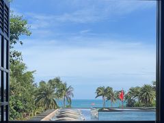 -亚龙湾喜来登·美景台大堂吧