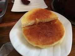 酸奶饼-诺敏塔拉奶茶-布里亚特包子-手把肉(锦都会店)