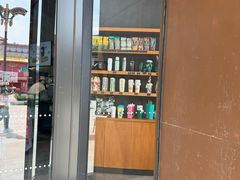 -星巴克(西安曲江银泰店)