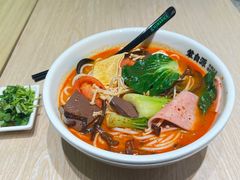 -蒙自源米线大王(宝安尖岗山店)