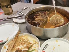 -宴全牛粤来越牛潮汕鲜牛肉火锅(海州万达广场店)