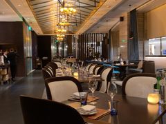 -卡佩罗意大利餐厅及酒吧Al Cappello Trattoria