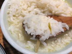 -九锅一堂酸菜鱼(万达广场店)