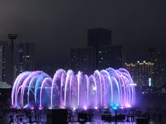 -东港音乐喷泉广场