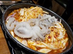 炭烤活八爪鱼-烧货·活海鲜炭烧(湖滨商业街店)