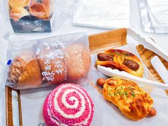 -玫瑰谷动物奶油生日蛋糕(红旗路总店)