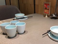 -有红鸡毛店·川菜(建设路店)