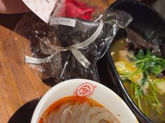 -万记麻辣烫国展总店