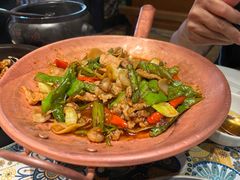 -云海肴·汽锅鸡·云南菜(天山百盛优客店)