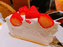 草莓蛋糕-HARBS(名铁名古屋店)