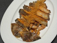 干煎斗鲳-怡情荟•海鲜青岛菜(五四广场旗舰店)