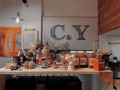 -C.Y Cafe