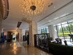 -上海虹桥西郊假日酒店