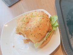 -必胜客(柳州万象城店)