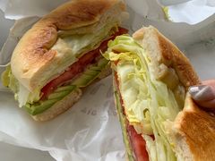 煎鸡肉牛油果贝果-BIG BAGEL(永康路店)