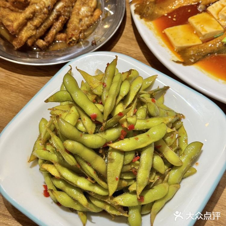 排队都要吃的这家烤肉～真的香绝了！