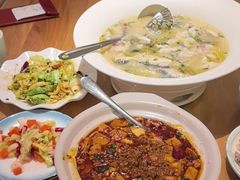 -严记小天府酸菜鱼(西四路店)