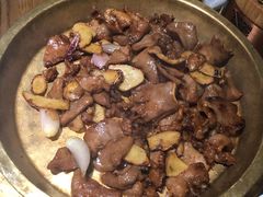 铜盘沙姜焗牛俐-大鸽饭(岗顶店)