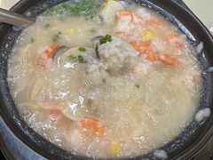 -覃记海鲜美食餐厅