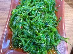 -亮亮面馆(经六路店)