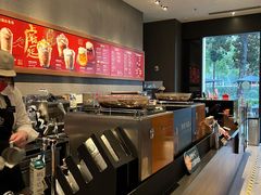 自助取餐区-星巴克(杭州湖滨银泰E区店)
