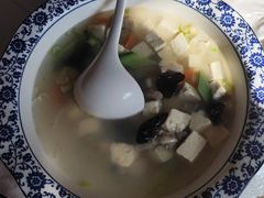 -宾朋海鲜饭庄(兴海路店)