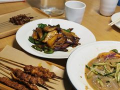 -关东小磨东北菜(上海长风大悦城店)