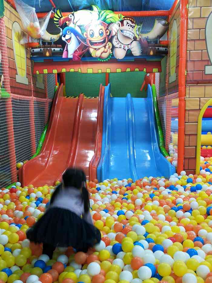 阳光儿童乐园(分钟寺新业广场店)