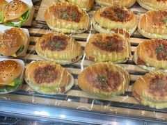 -皇冠幸福里动物奶油生日蛋糕(石桥店)